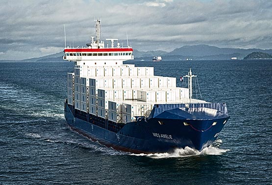 Containerschiffs WES AMELIE, (1.036 TEU) wird auf umweltfreundlichen Erdgas-Betrieb umgebaut. Es wird die weltweit erste Umrüstung eines Containerschiffs von Schweröl auf Erdgas-Betrieb.