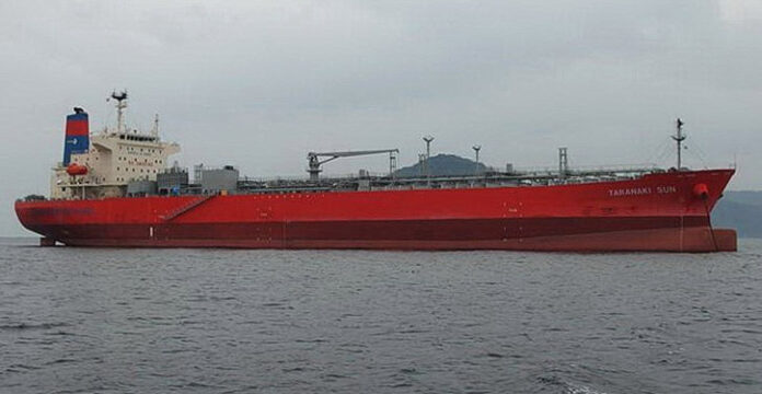 TARANAKI SUN: Waterfront shippings first tanker running on methanol fuel. © MA D&T